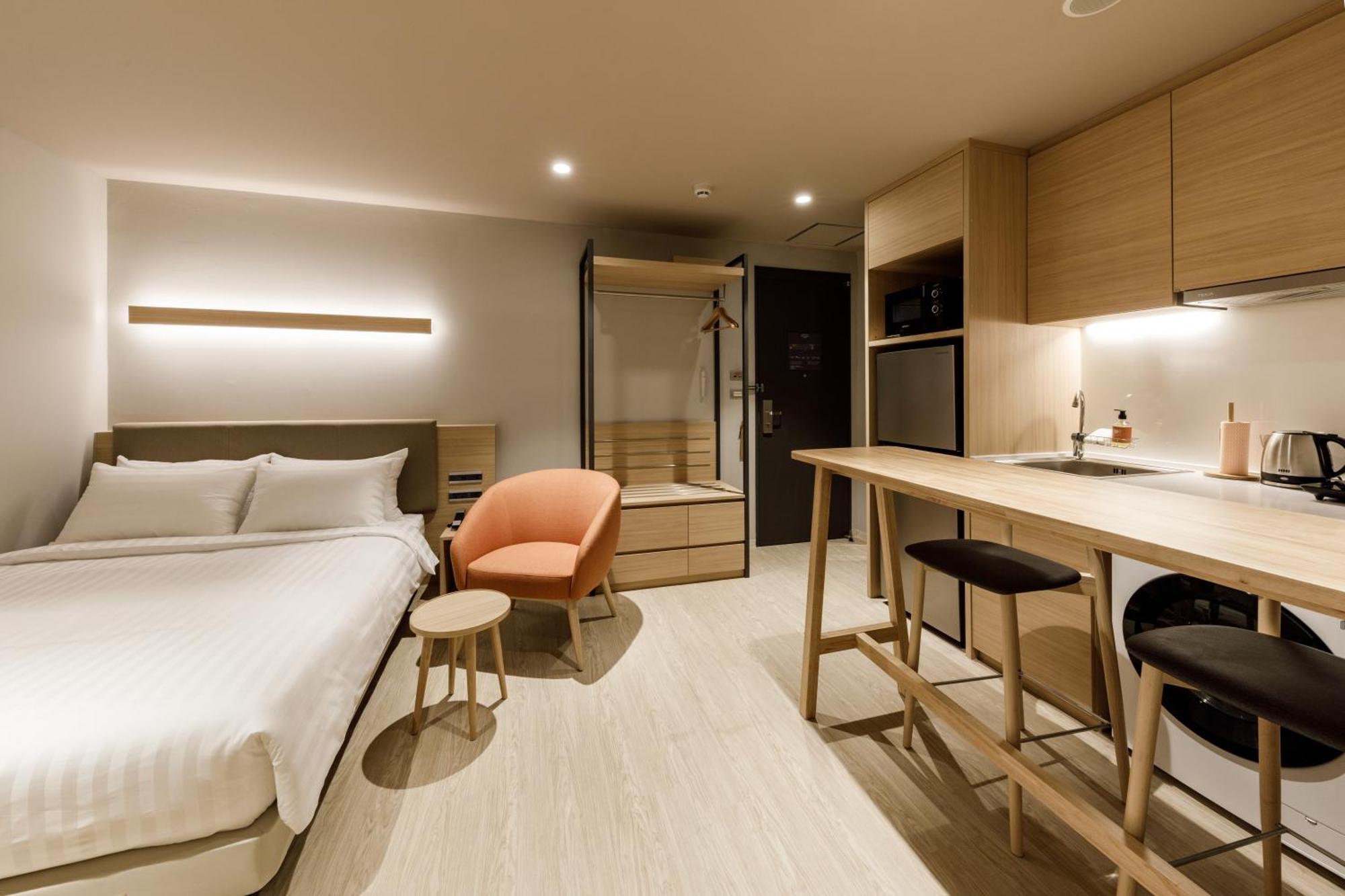 Nishitetsu Hotel Croom Bangkok Silom Kültér fotó